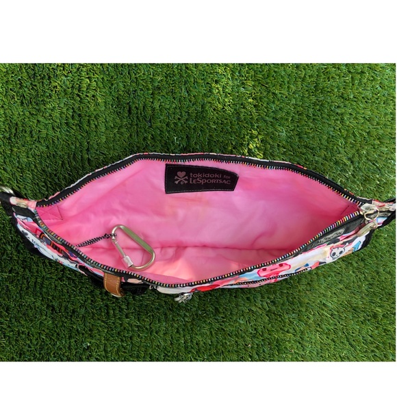 Tokidoki belt bag (no belt included) - Picture 3 of 3